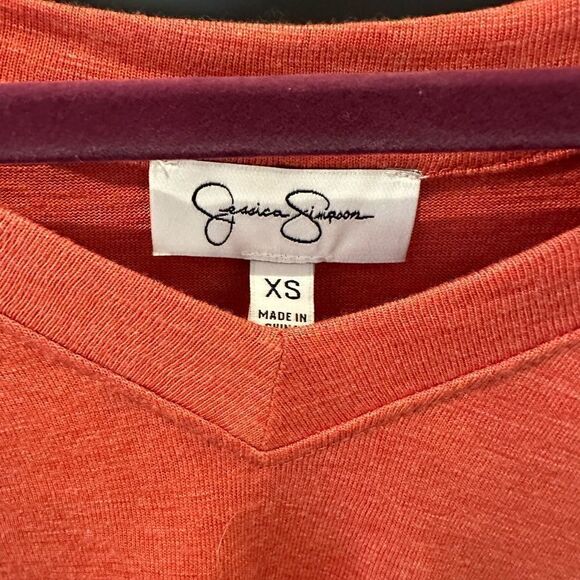Jessica Simpson (XS) NWT Orange top - Picture 2 of 5